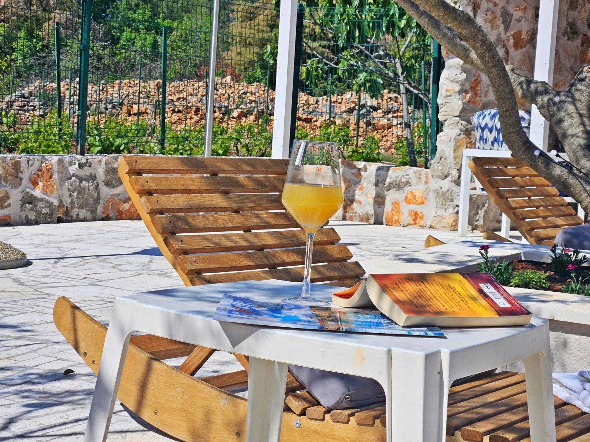 Flamingo - House With Private Pool Βίλα Gornji Seget Εξωτερικό φωτογραφία